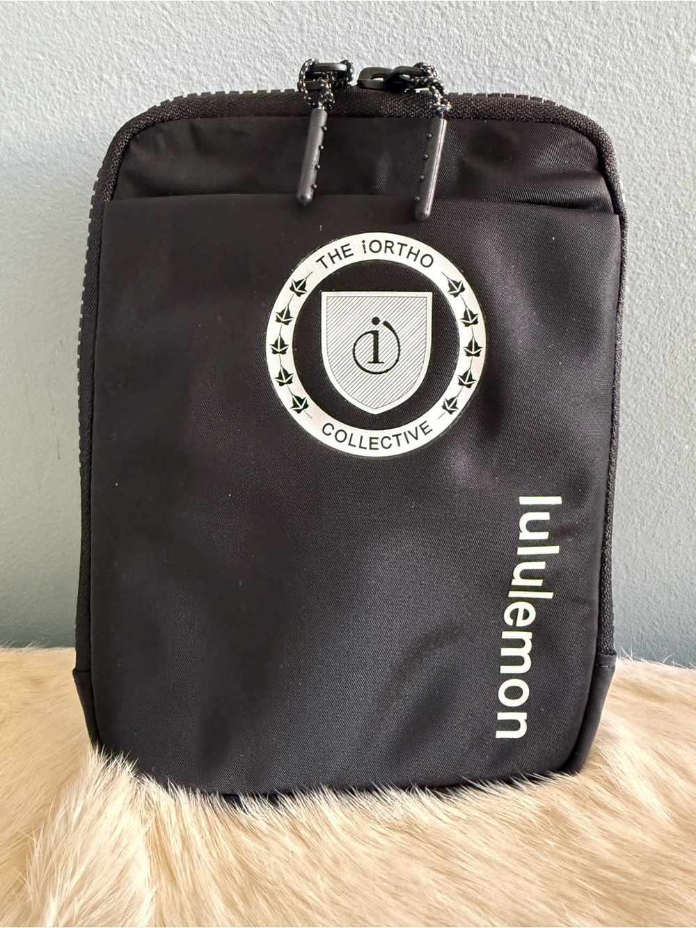 Lululemon Easy Access Crossbody Bag